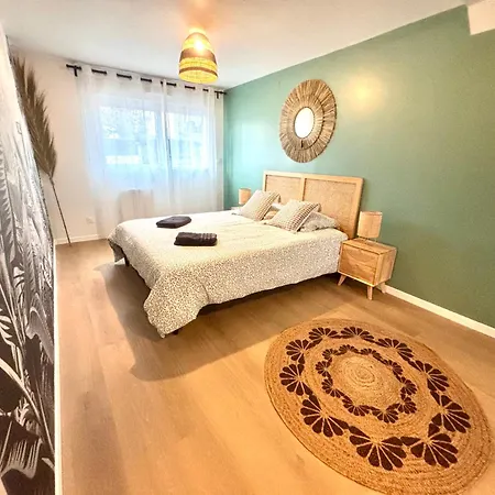 Chaleureux דירה לאבאל